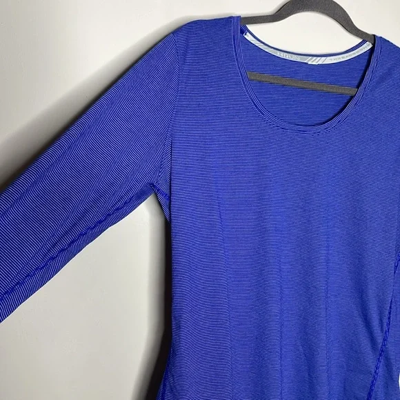 Under Armour Long Sleeve Striped Top - Picture 4 of 6